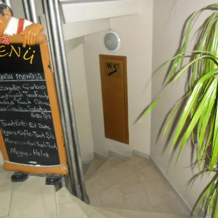 Mesut Hotel
